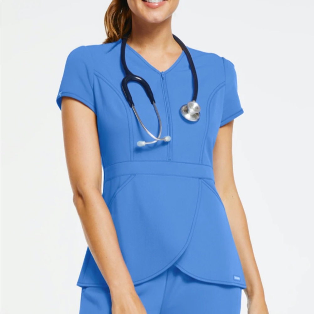 Jaanuu tulip top in ceil blue